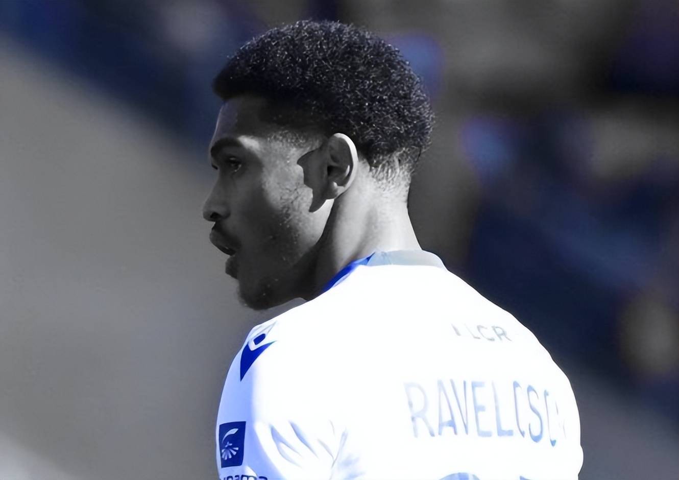 爱游戏-转折点！北京国安回应争议；法甲转会期攻防权衡；更衣室稳定；控场能力受关注的简单介绍