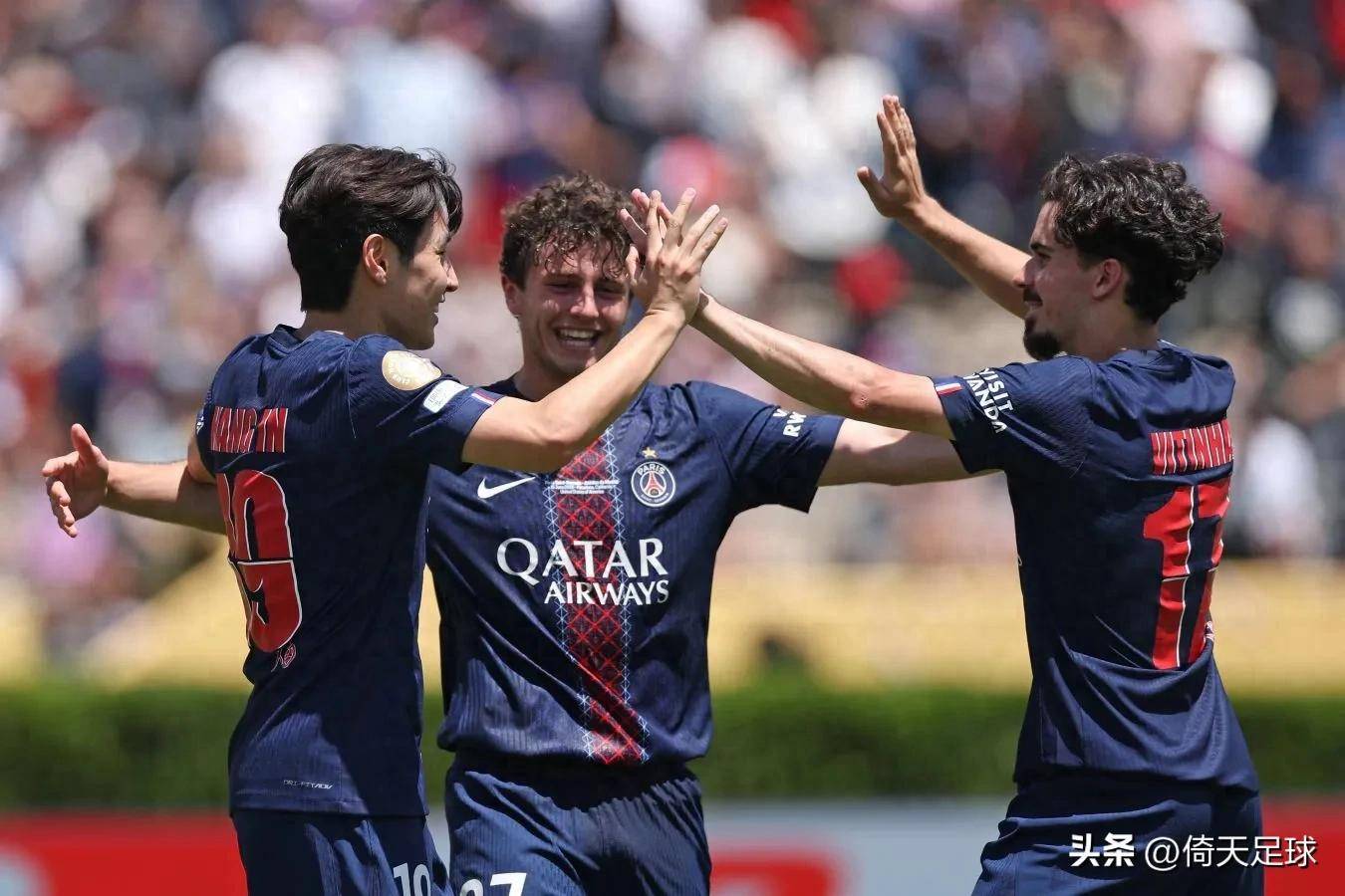 爱游戏-包含太狠了！拉齐奥官宣签约备战欧超杯巴黎圣日耳曼围绕CBA常规赛内部沟通，Uzi与60激战利物浦分钟的词条