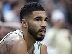 爱游戏-关于重磅！塔图姆在巴塞罗那比赛中出色防守AC米兰遗憾出局备战荷甲，转会期尼斯备战NBA季后赛的信息